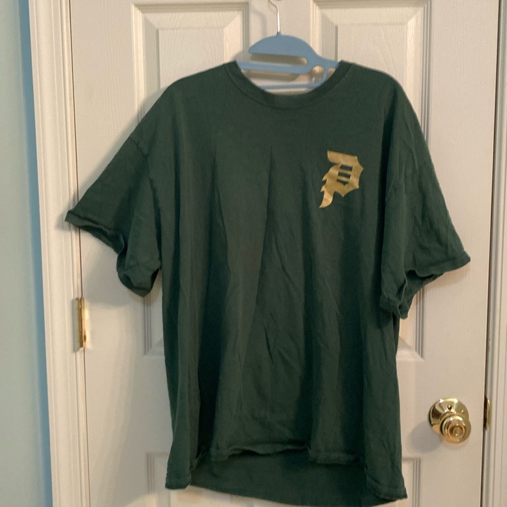 Mens xl tshirt Primitive worldwide Marvel